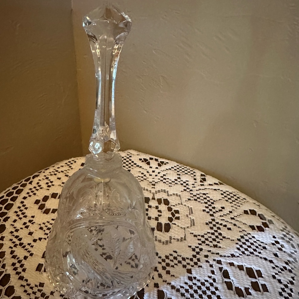 Elegant Crystal Bell